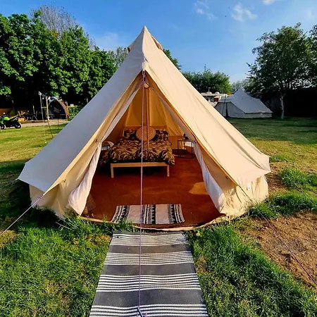 Japanese Tent Secret Garden Glamping Hotel Newark-on-Trent  Exterior photo