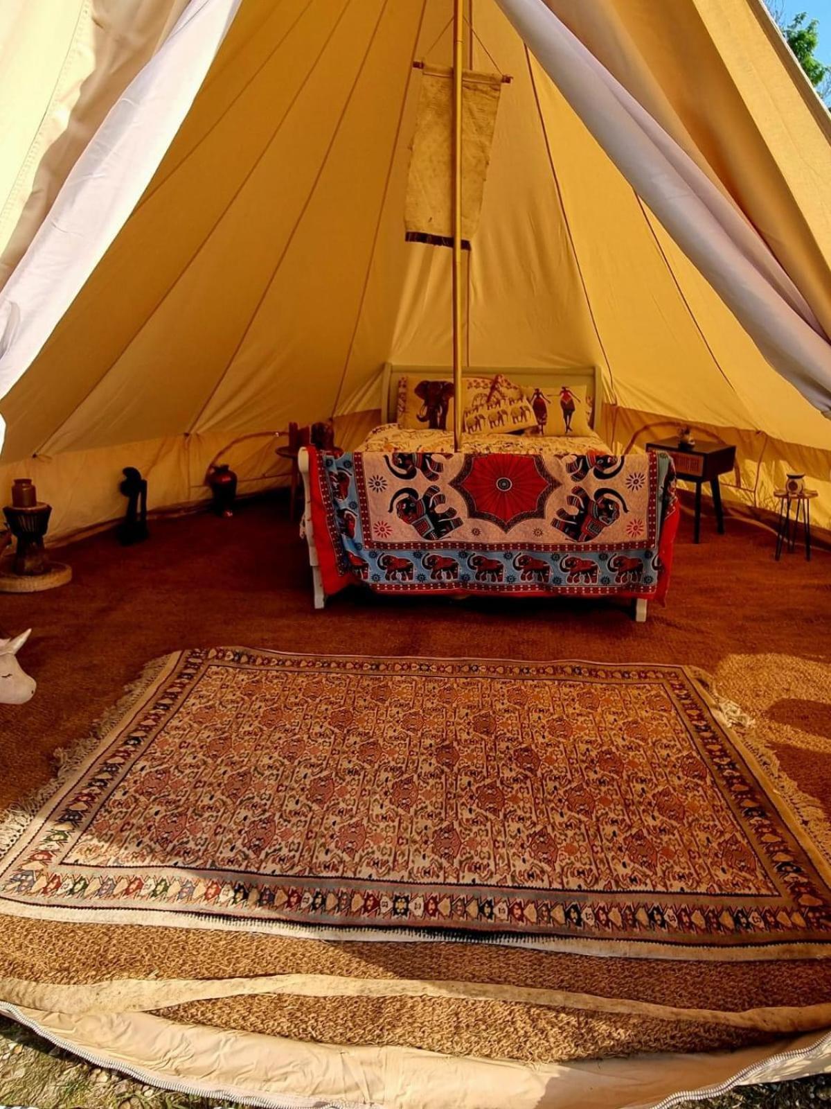 Japanese Tent Secret Garden Glamping *
